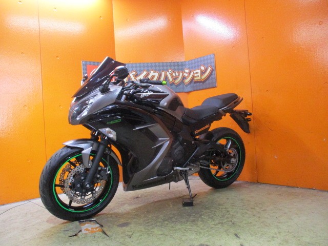 最長２４か月保証付き！！カラーも渋い！メタリックグラファイトグレー×メタリックスパークブラック！！